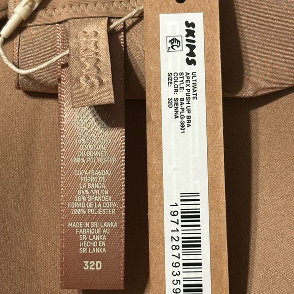 SKIMS *NWT ULTIMATE NIPPLE PUSH-UP BRA | SIENNA - Picture 9 of 9